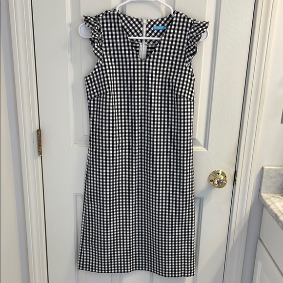 J. McLaughlin Dresses & Skirts - J. McLaughlin Joselyn Gingham Ruffle Midi Dress